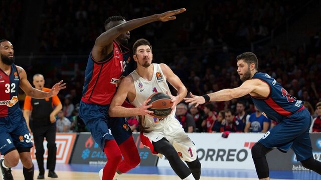 CSKA deplasmanda kazanmayı bildi