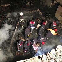 Ev kül oldu! Anne oğuldan bir iz yok