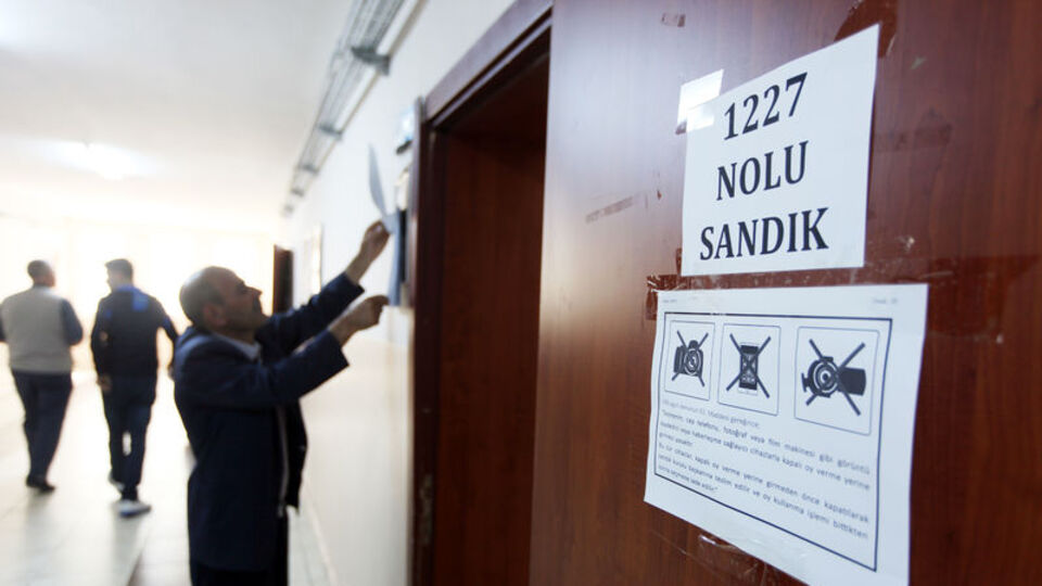 İlçe seçim kurulları çalışmaya başladı!