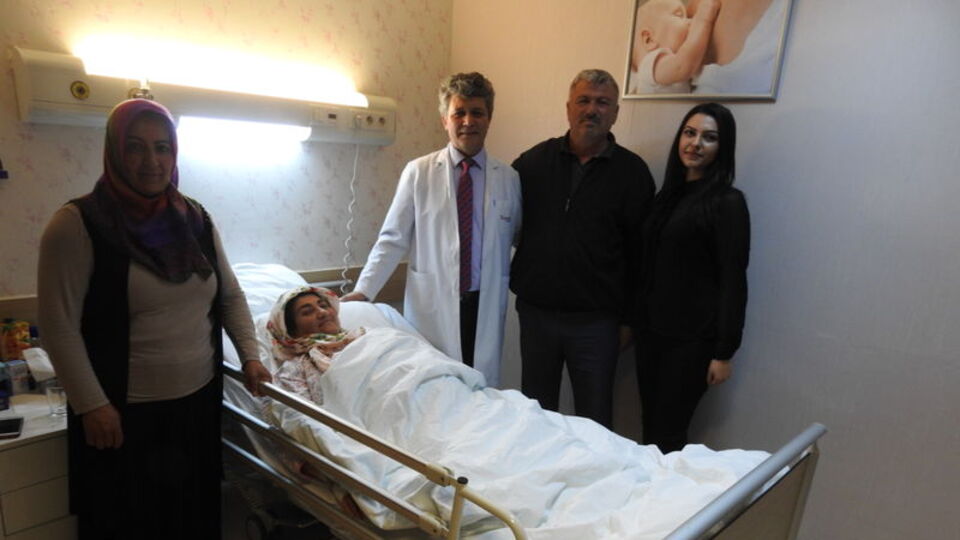 Karın ağrısıyla gitti! Karnından bakın ne çıktı...