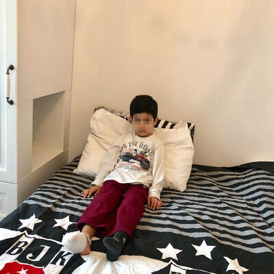 AVM'de korkunç olay! 5 yaşındaki çocuğun 2 parmağı koptu