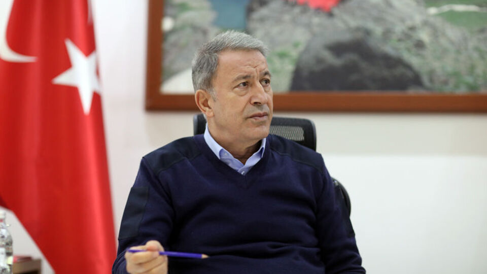 Bakan Akar'dan askerlik açıklaması