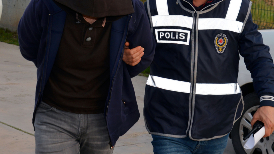 210 muvazzaf için gözaltı kararı!