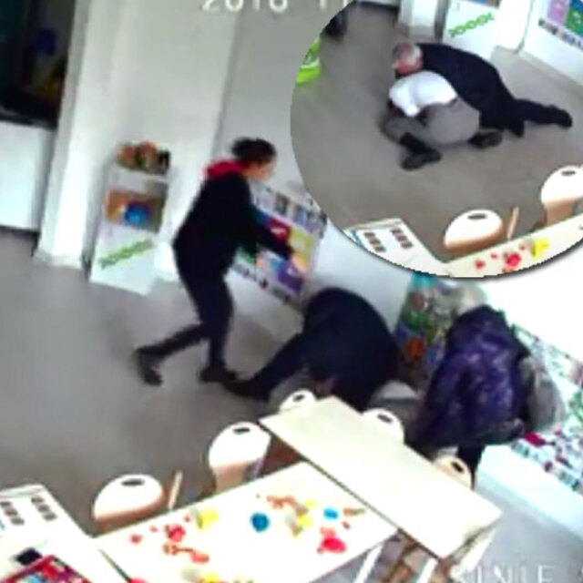 Anaokulu öğretmenini çocukların gözü önünde dövdüler