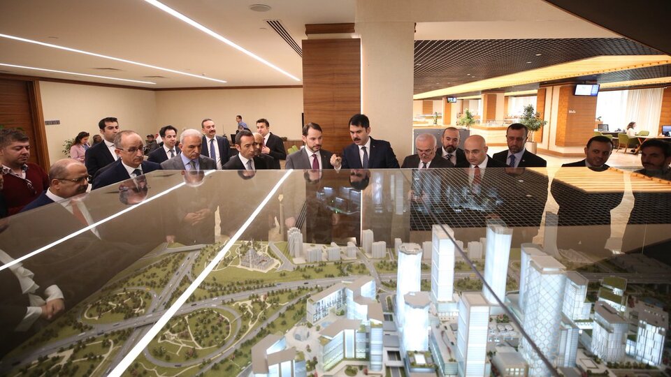 Bakan Albayrak'tan finans merkezi açıklaması