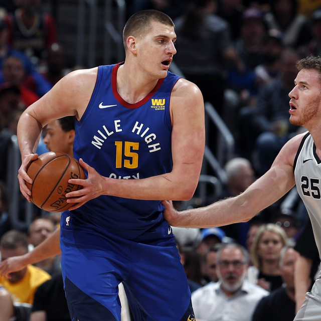 Spurs seriyi final maçına taşıdı