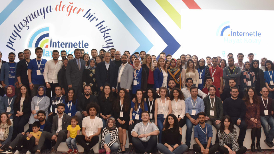 İnternetle hayatları değişti!