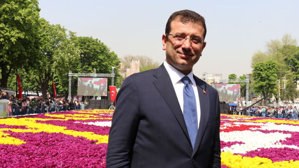 İmamoğlu'ndan 2 bürokrat, 5 danışman ataması!