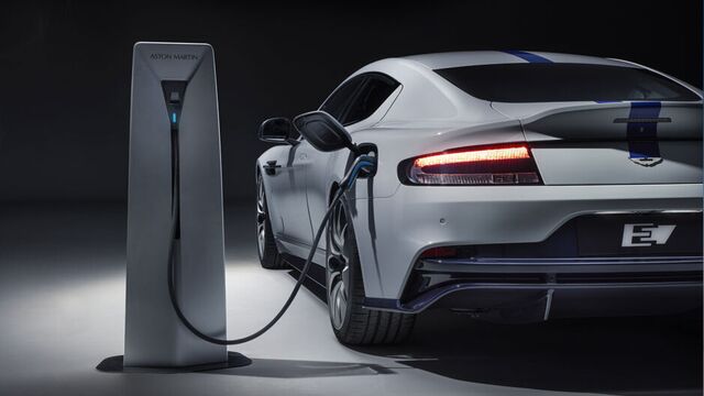 İlk 'elektrikli'si yüzünü gösterdi!