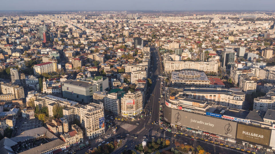 Romanya'da barış eğitim konferansı