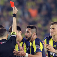 Fenerbahçe'de stoper krizi! 3 isim yok
