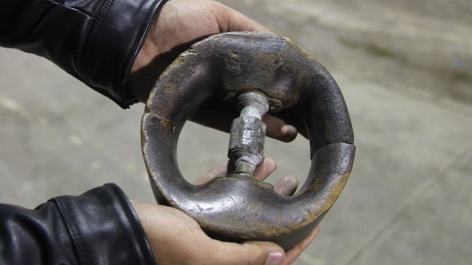 150 yıllık tarihi kelepçe bit pazarında