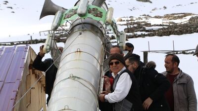 Tekrar kaldırıldı!