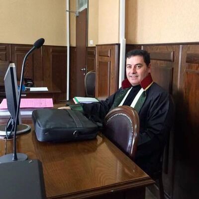 Boşanma davası avukatını öldürdü!