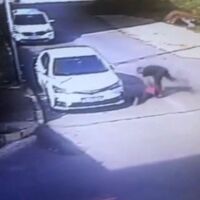 Erik çekirdeği için çocuğa şiddet!