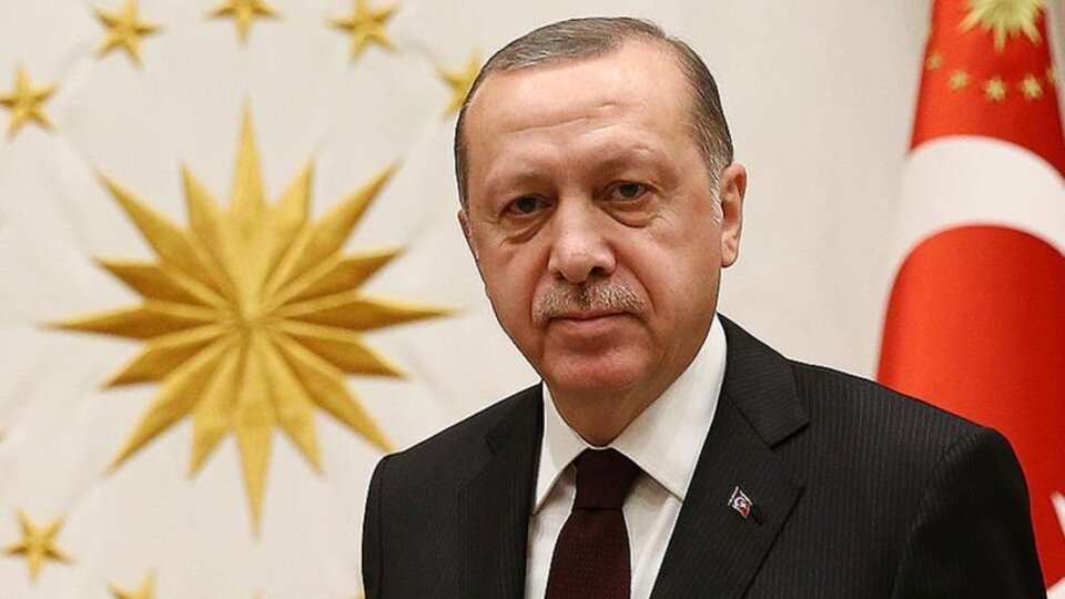 AK Partili Çelik'ten Venezuela mesajı