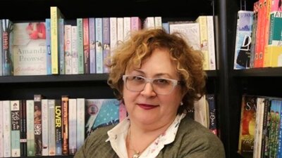 Almula Merter kimdir?