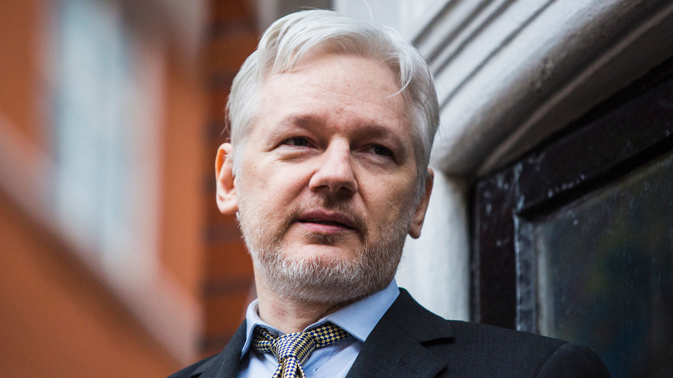Julian Assange kimdir?