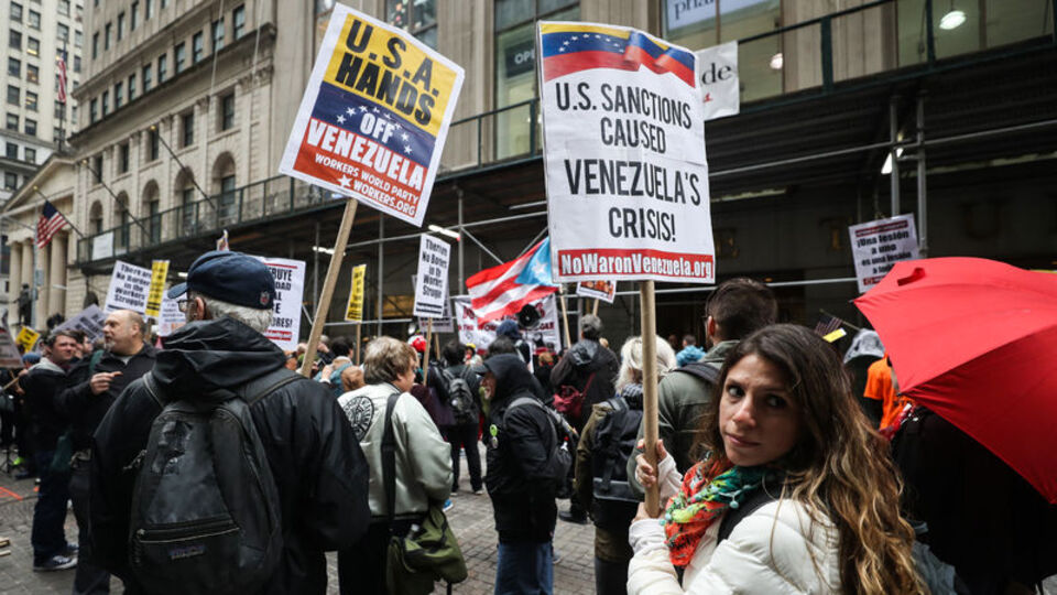 New York'ta Trump'a Venezuela çağrısı