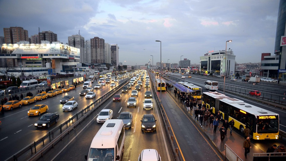 Trafik yoğunluğuna ücretli önlem!