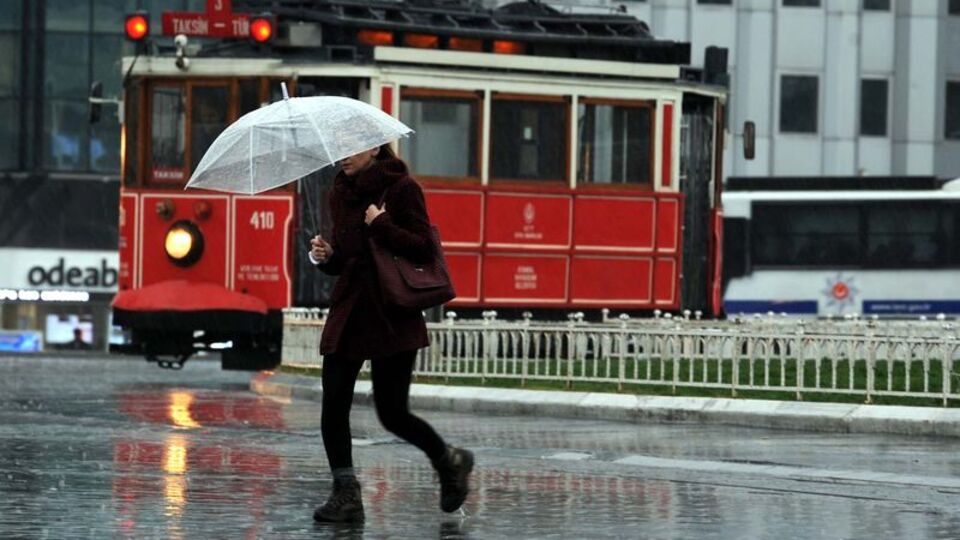 Kış geri geldi! Sağanak yağmur alarmı!