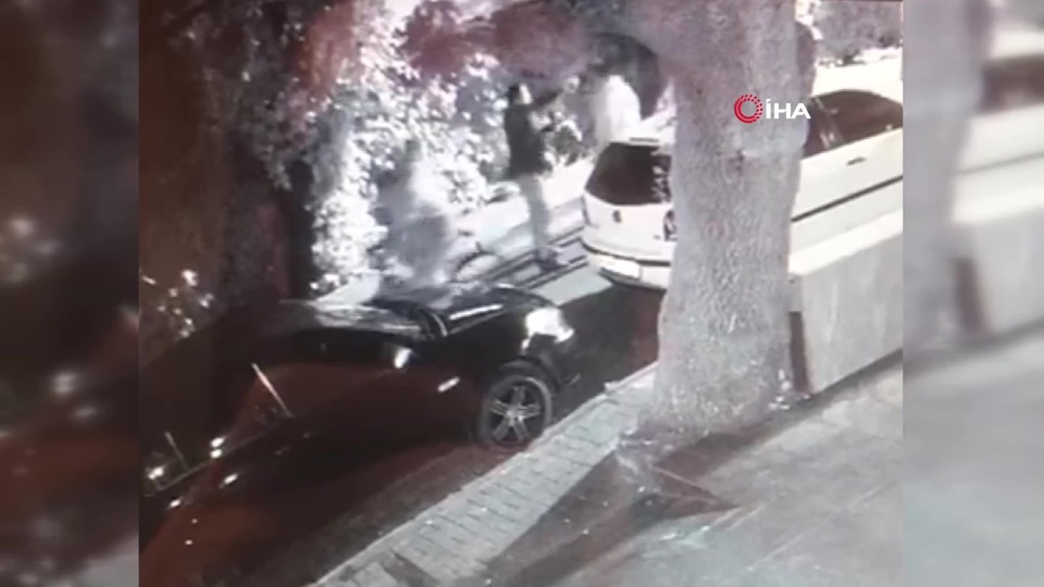 'Masa örtüsü serme' cinayeti kamerada