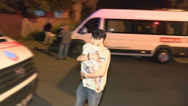 Ümraniye'de yangın: 1'i bebek 3 kişi kurtarıldı