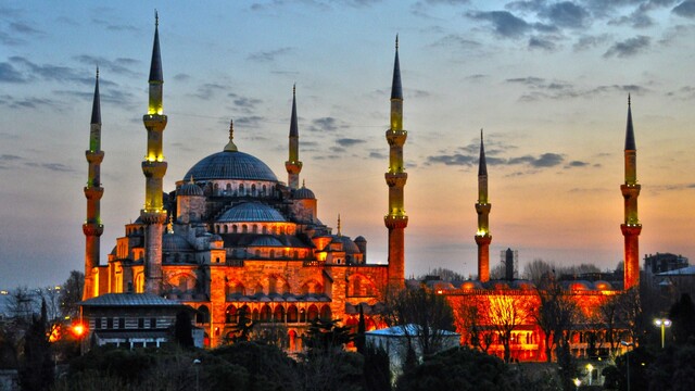 3 Mayıs İstanbul Cuma saati kaçta?