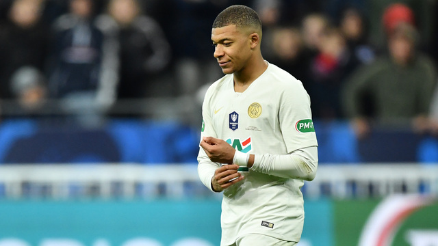 Mbappe'ye 3 maç ceza