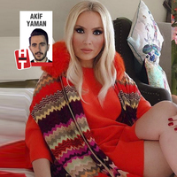 Ünlü şarkıcı oyunculuğa göz kırptı