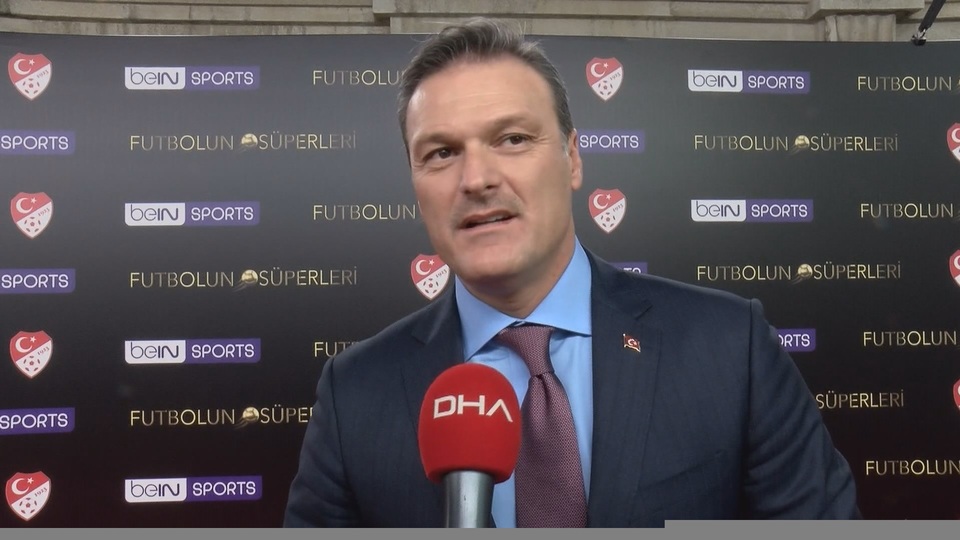 Alpay Özalan'dan derbi yorumu