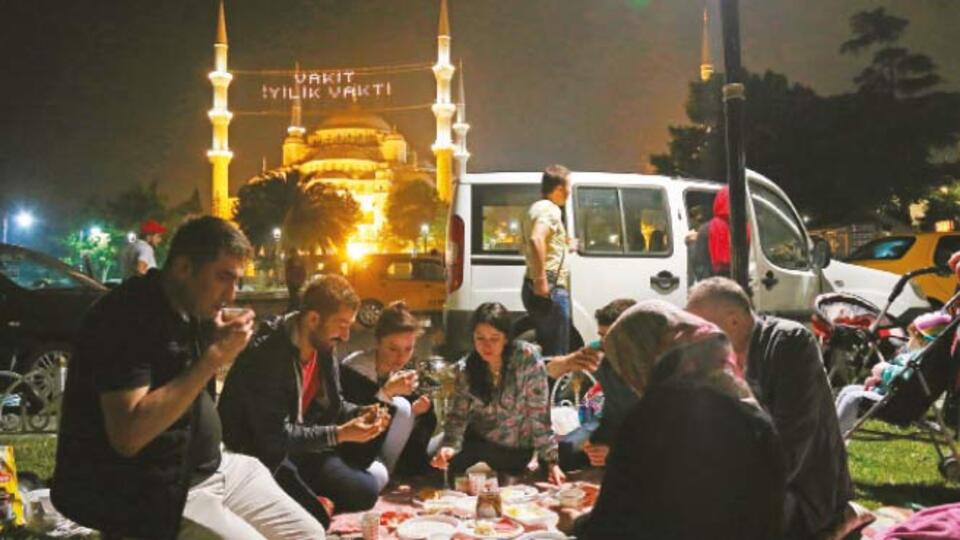 Diyanet il il Sahur vakti 2019!
