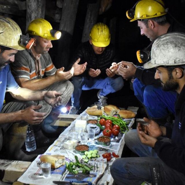 Maden ocağında ilk sahur