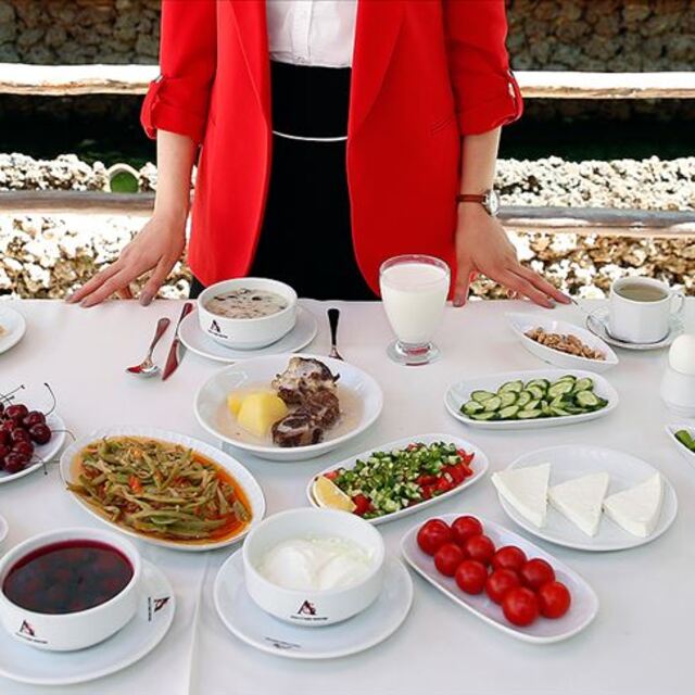 Uzmanlardan ramazanda doğru beslenme uyarıları