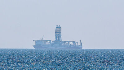 Fatih sondaj gemisi personeline tehdit