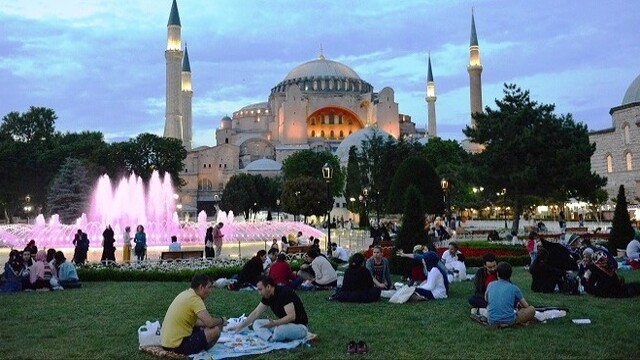 İşte il il sahur saatleri