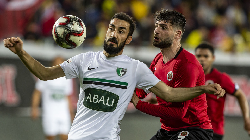 1.Lig'de heyecan dorukta