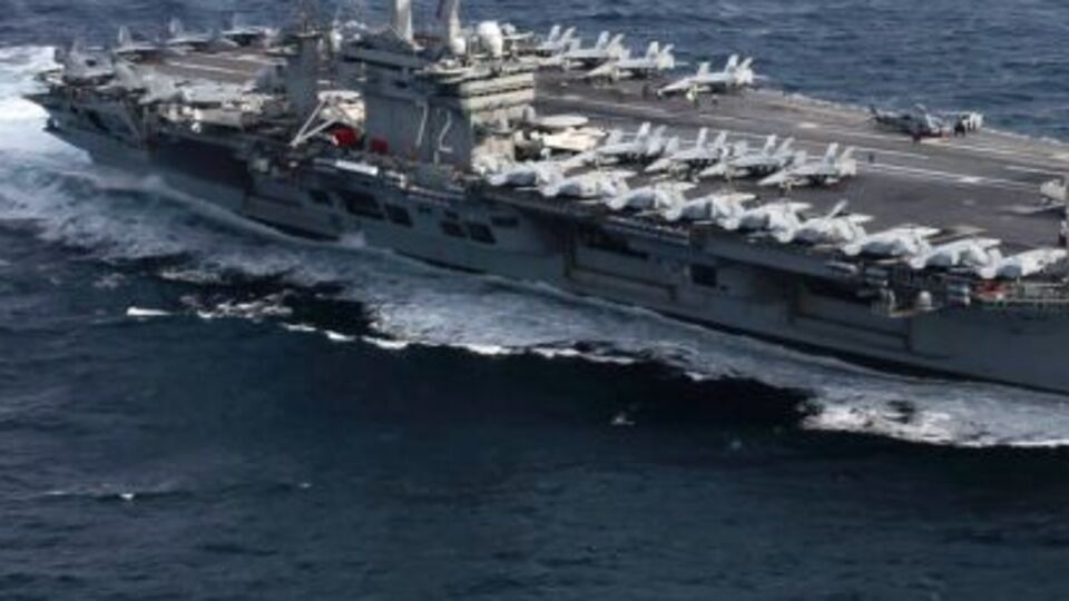 ABD'den İran'a uçak gemili mesaj