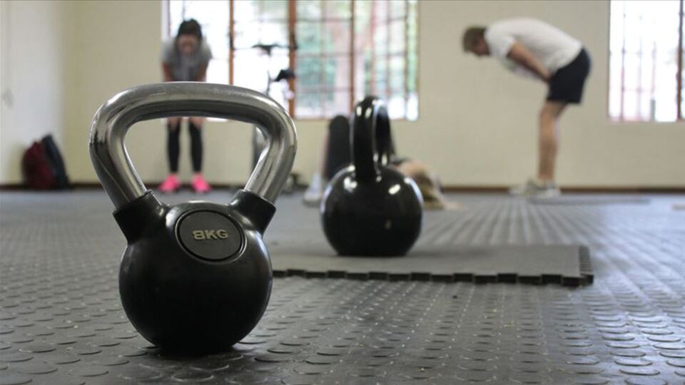 Dikkat! Yanlış egzersiz omurgayı sakatlıyor