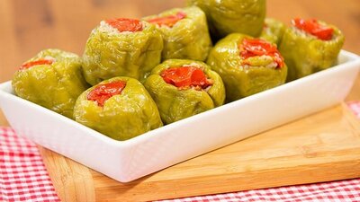 Zeytinyağlı biber dolması nasıl yapılır?