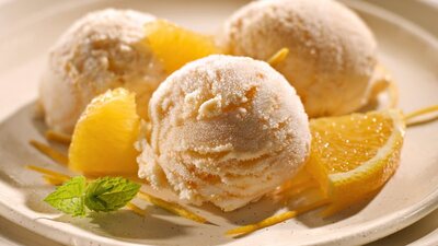 Buz gibi, limonlu dondurma nasıl yapılır?