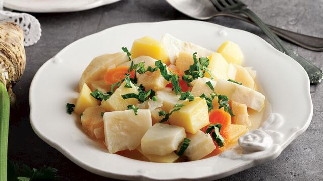 Ayvalı kereviz yemeği nasıl yapılır?