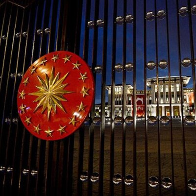 YSK'nın İstanbul kararı için kitapçık