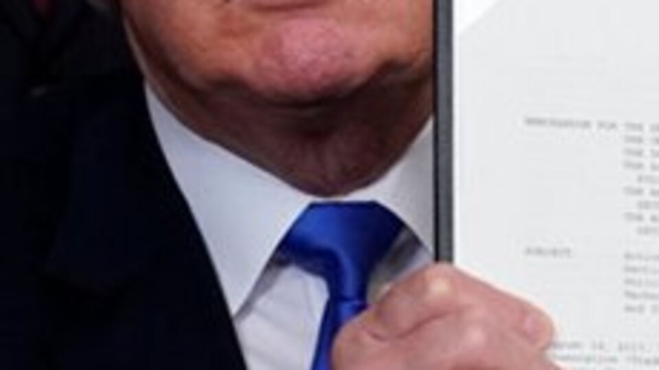 Trump'tan İran'a yeni yaptırımlar!