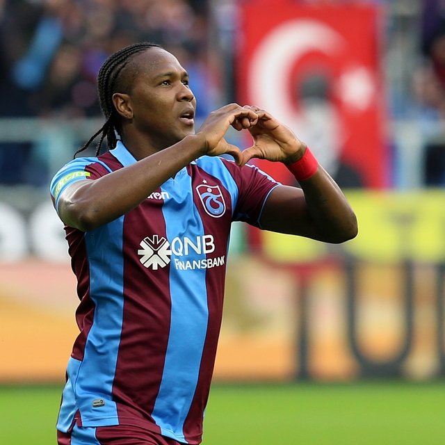 Transfer görüşmelerini açıkladı!