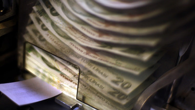 Bankacılık sektörünün mevduatı azaldı