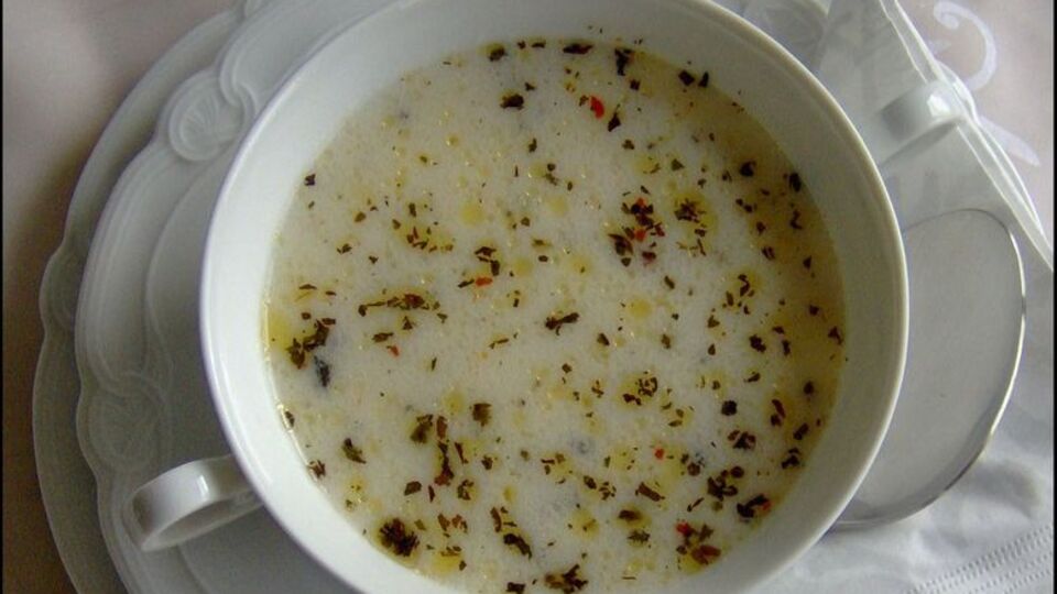 Yayla çorbası nasıl yapılır