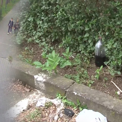 Kola ile çaldılar!