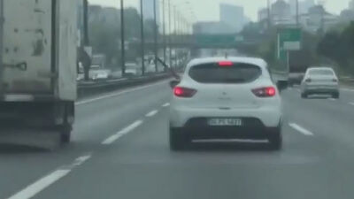 Trafikte baltayla tehdide gözaltı