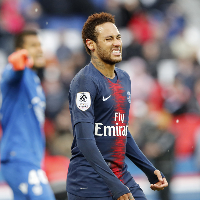 Neymar'a 3 maç ceza